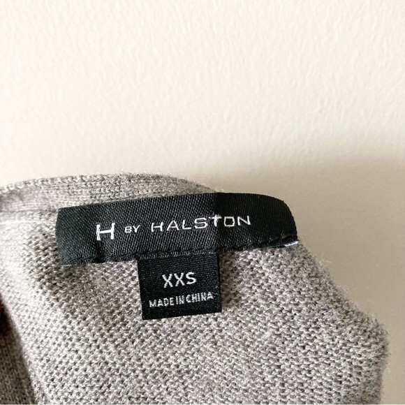 H By‎ Halston Gray Long Duster Cardigan Button Front XXS - Picture 3 of 6